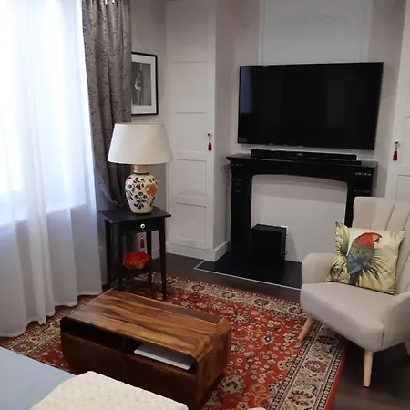 La Glycine Blanche 4*