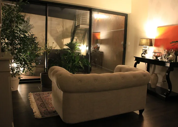 Πανσιόν La Glycine Blanche 4*